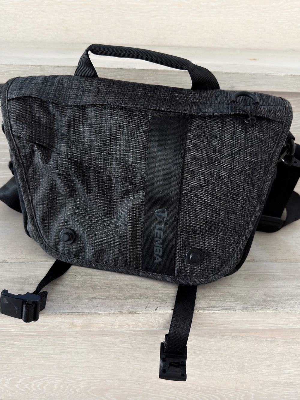 Black Tenba DNA 8 Messenger Bag